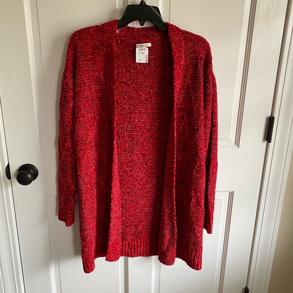 ✨LAST ONE✨Maurices Red Very Soft Cardigan - Picture 2 of 8